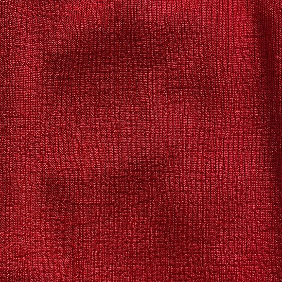 Dark Red Ruched Top - Picture 3 of 3